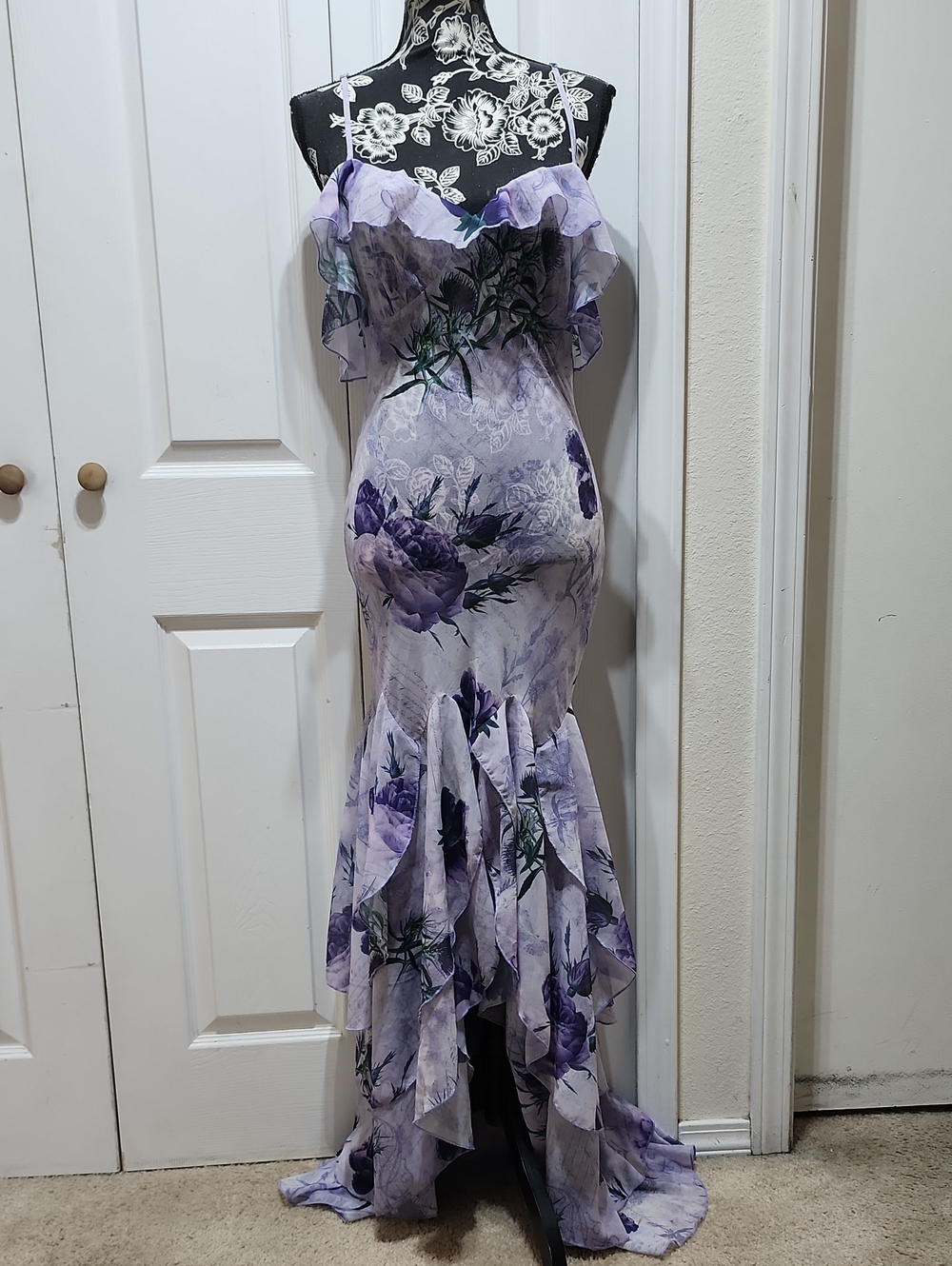 Floral Lavender Ruffle Mermaid Dress - Brand